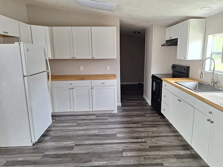 3531 S Pine Ave #5 — Photo 3