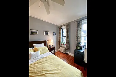 Rented by Coldwell Banker Warburg