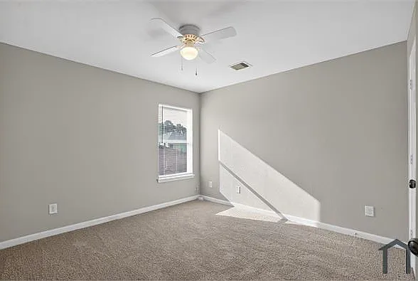 2923 Beacon Grove St — Photo 16
