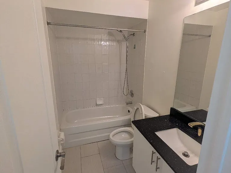 5030 Heatherleigh Ave #9 — Photo 9