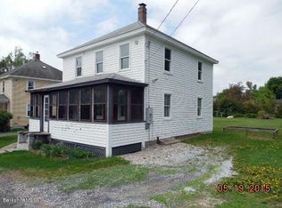 21 Sunshine Ave, Lee, MA 01238