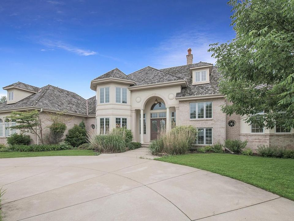 1st image of 10710 N Wood Crest Dr