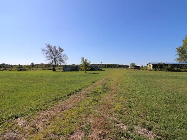 6840 W 400 S, Portland, IN 47371