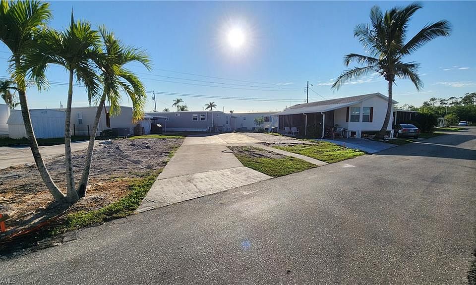 1st image of 20651 River DR