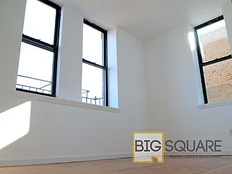 Rented by Big Square Realty LLC