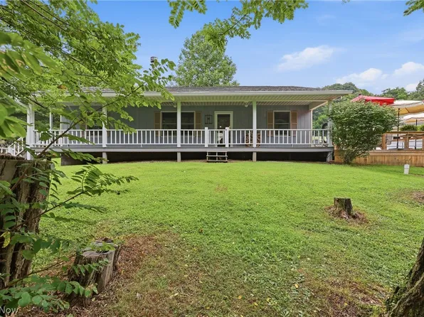 1550 Pinkerton Rd, Zanesville, OH 43701
