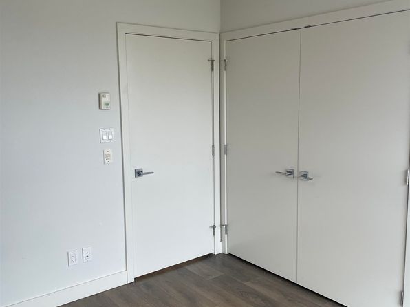 2 bedroom rental in Vancouver — photo 13