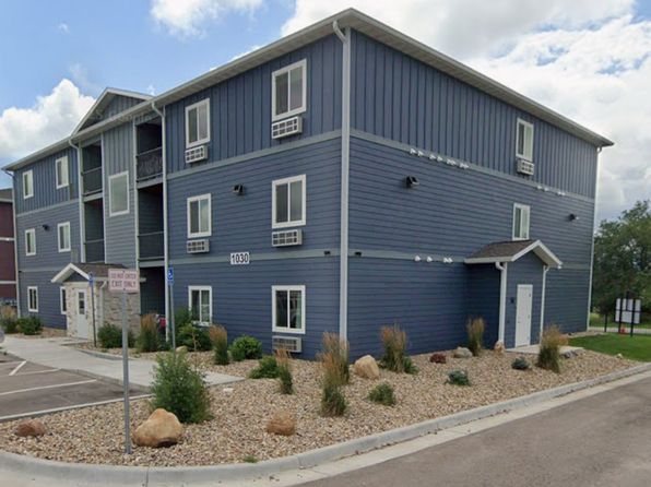 1030 N Valley Dr #8
