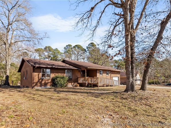5703 Loch Ness Ct, Fayetteville, NC 28304