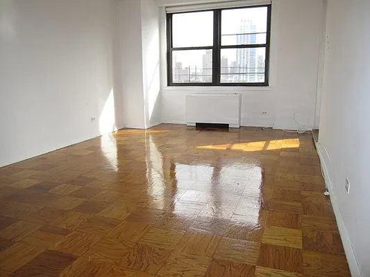 Rented by A. Fine Company | media 7