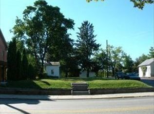 304 E Main St, Annville, PA 17003