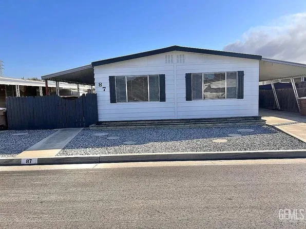 400 E Roberts Ln #87, Bakersfield, CA 93308