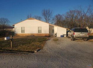 13839 Kayak Dr, Warsaw, MO 65355