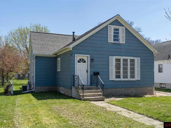 1108 N North Ave, Fairmont, MN 56031