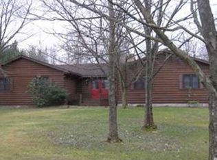 80 Hickory Rd, Greenville, PA 16125