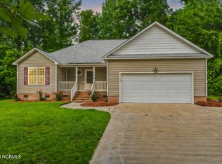 110 Iron Mine Way, Washington, NC 27889