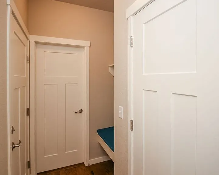 6987 Sumner St — Photo 20