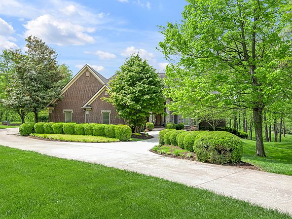 4th image of 115 Cambridge Ln