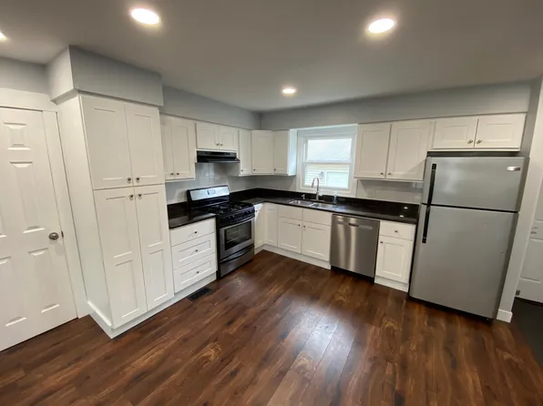 503 S Cass Ave, Westmont, IL 60559