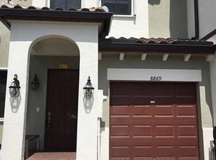 8869 NW 102nd Pl, Doral, FL 33178