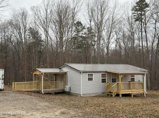 610 Trimmer Ln, Jamestown, TN 38556
