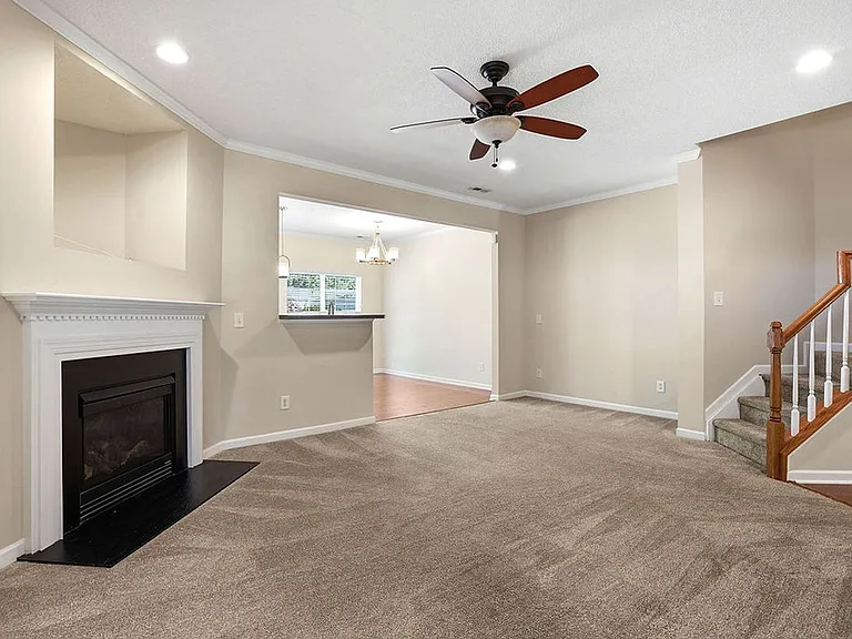 101 Fanwood Ct — Photo 8