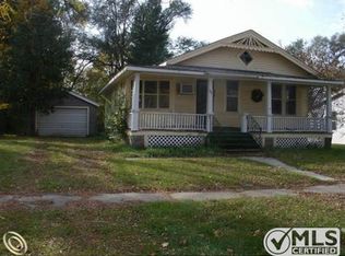 144 E Congress St, Caro, MI 48723