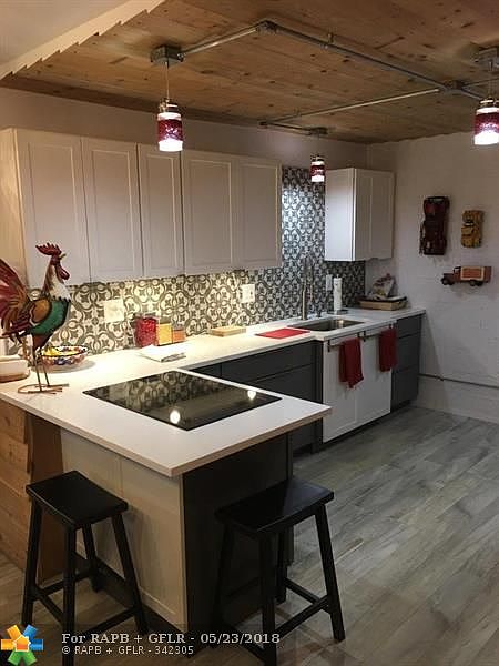 1st image of 1402 NW 80th Ave APT 307