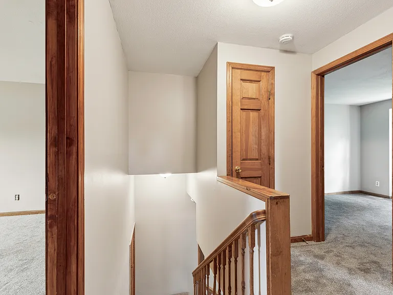 8237 Vicksburg Pl — Photo 25
