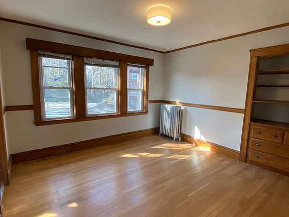 4th image of 120 Colborne Rd #2