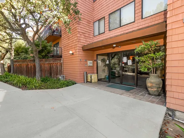 25676 University Ct #325, Hayward, CA 94542