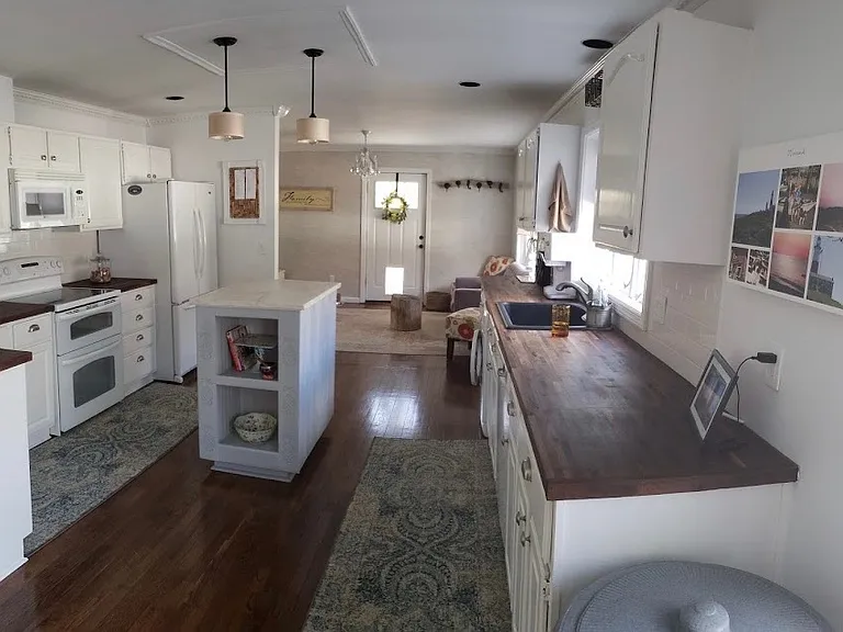 259 Frowein Rd — Photo 24