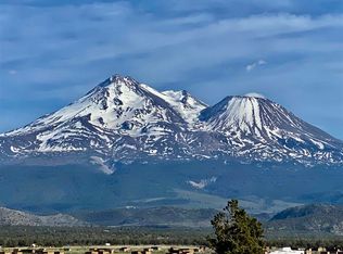 11208 Harry Cash Rd, Montague, CA 96064