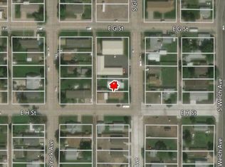 718 S Griffith Ave, North Platte, NE 69101