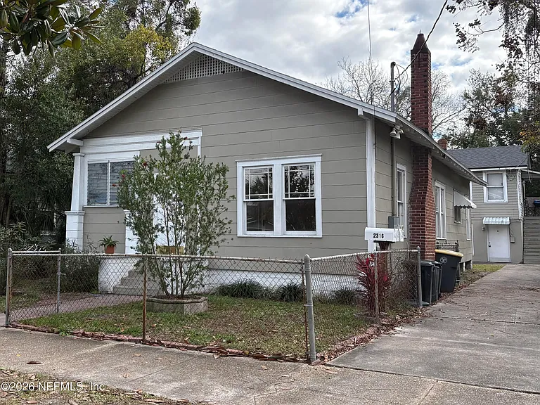 2316 Gilmore St — Photo 1