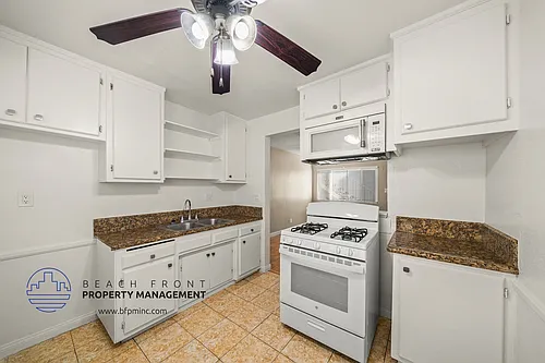 9320-9330 Elm Vista Dr. Photo 1