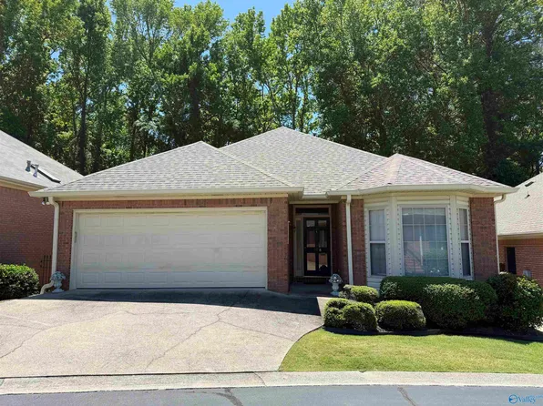 108 Windemere Dr, Rainbow City, AL 35906