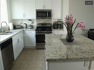 720 Savi Dr, Corona, CA 92878