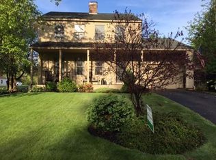 8 Wendover Rd, Worcester, MA 01606