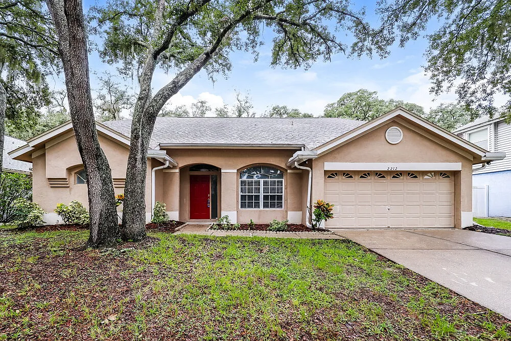 3 bed, 2.0 bath, 1751 sqft, $2,535 — Photo 1
