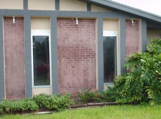 15995 SW 242nd St, Homestead, FL 33031