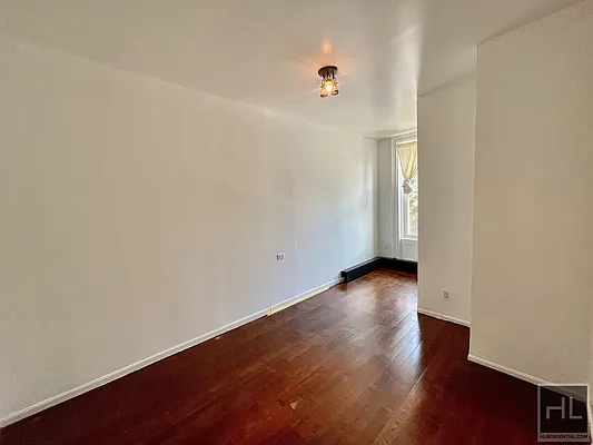 Rented by Highline Residential | media 10