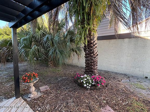 2nd image of 3411 E WAVERLY DOCK Road
