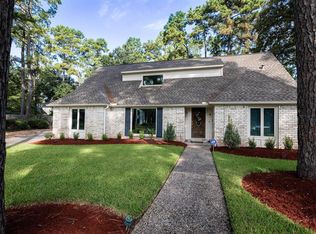 11730 Quail Creek Dr, Houston, TX 77070