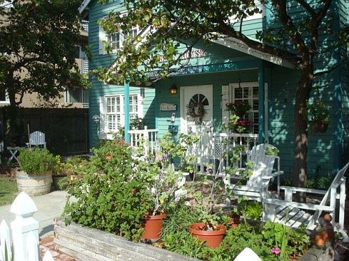 4th image of 5054 Narragansett Ave