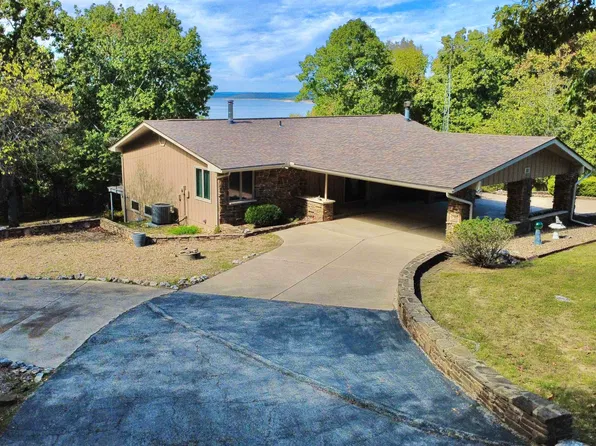 111 Allendale Dr, Bull Shoals, AR 72619