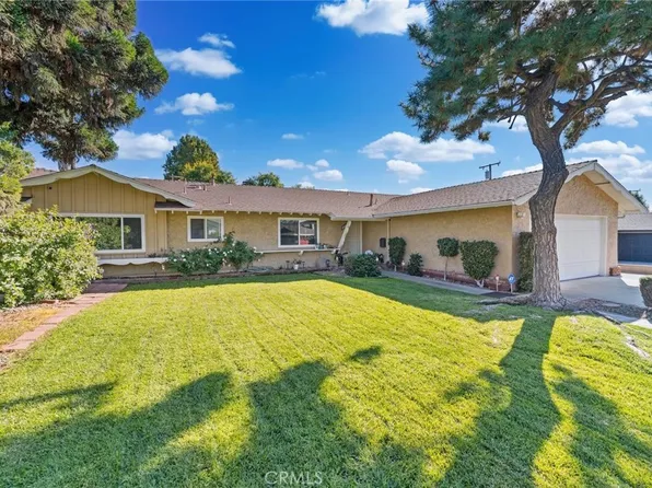 2066 Royalty Dr, Pomona, CA 91767