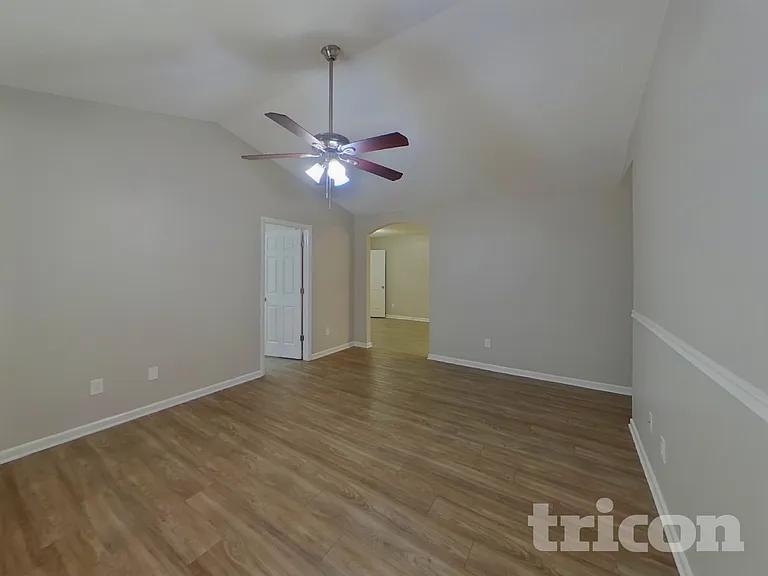 7112 Windsong Way — Photo 3