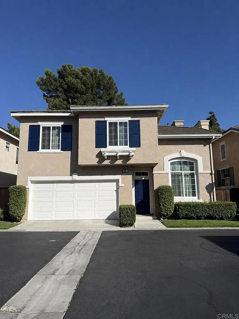 3 bed, 1886 sqft, $4,500 — Photo 1