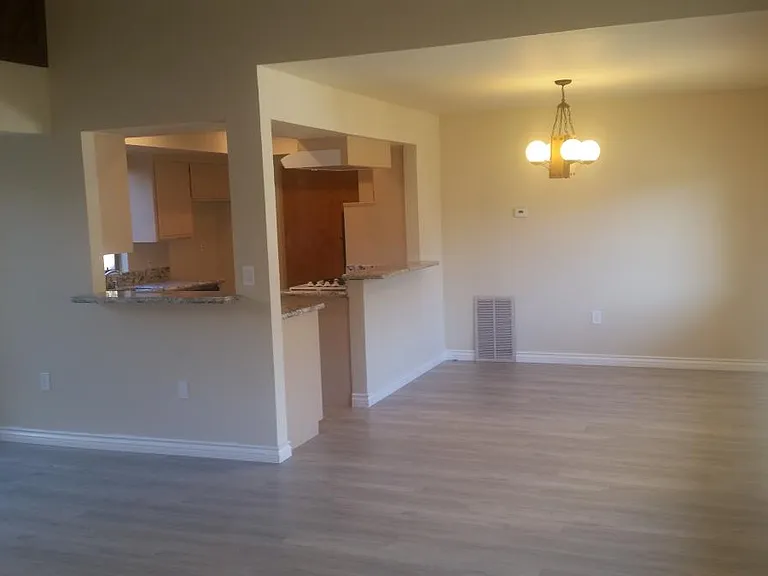 3743 Locust Ave #1 — Photo 6